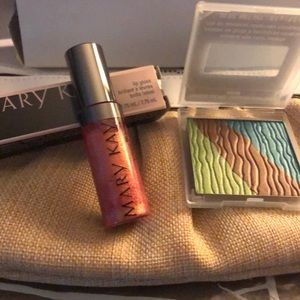 New Mary Kay coastal colors makeup Set